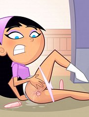 Trixie Tang masturbating using a lot of big dildos