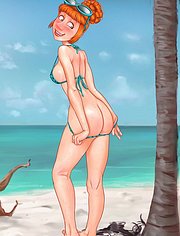 Lucy Wilde stripping on beach